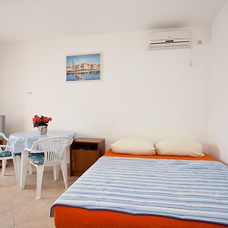 Apartments Mato Krk Town Bagian luar foto